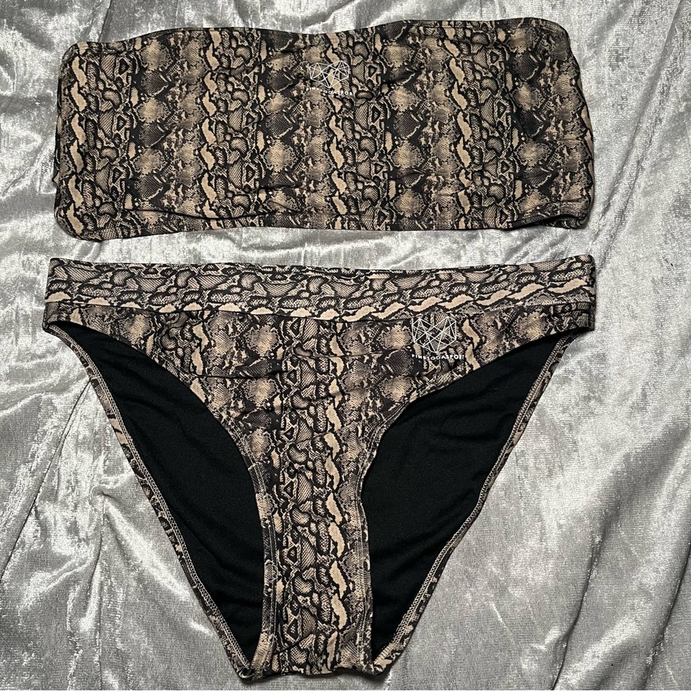 NWT Pink Soda Sport High Cut Two Piece Bikini Snakeskin Print Size XL